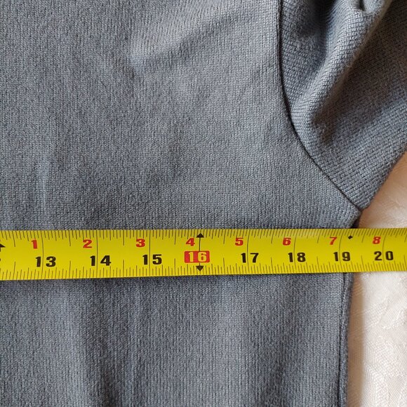 Uniqlo Tunic Knit Dress, Grey Size Oversized XS - Picture 7 of 8